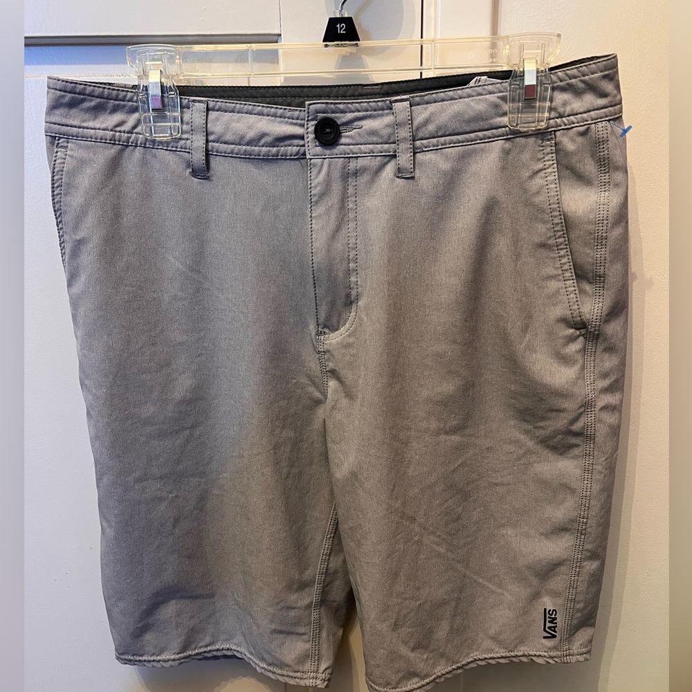 Vans Deck Sliders water friendly gray shorts with Velcro back pockets